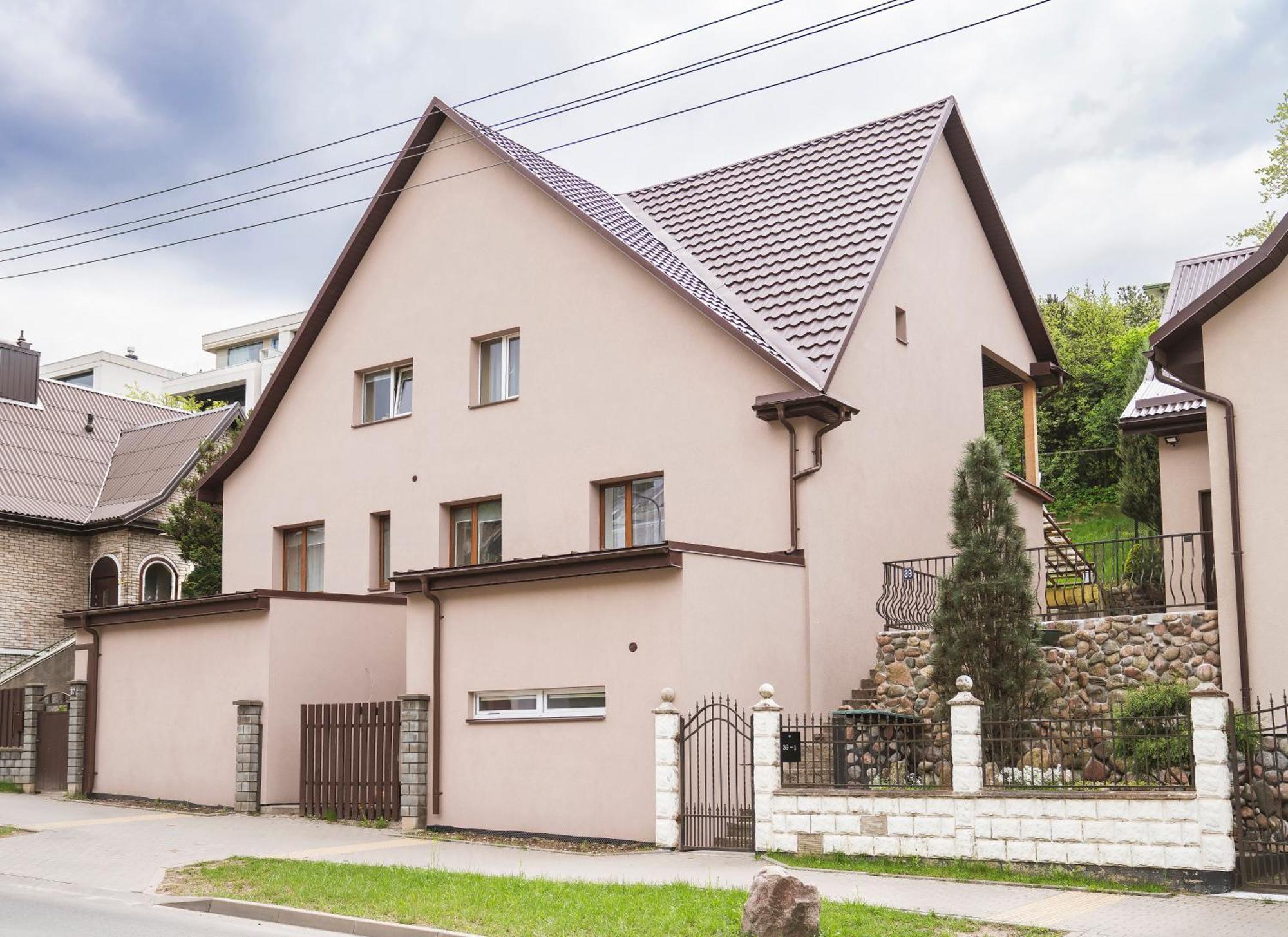 Groundfloor Apartment On The Green Hill カウナス エクステリア 写真